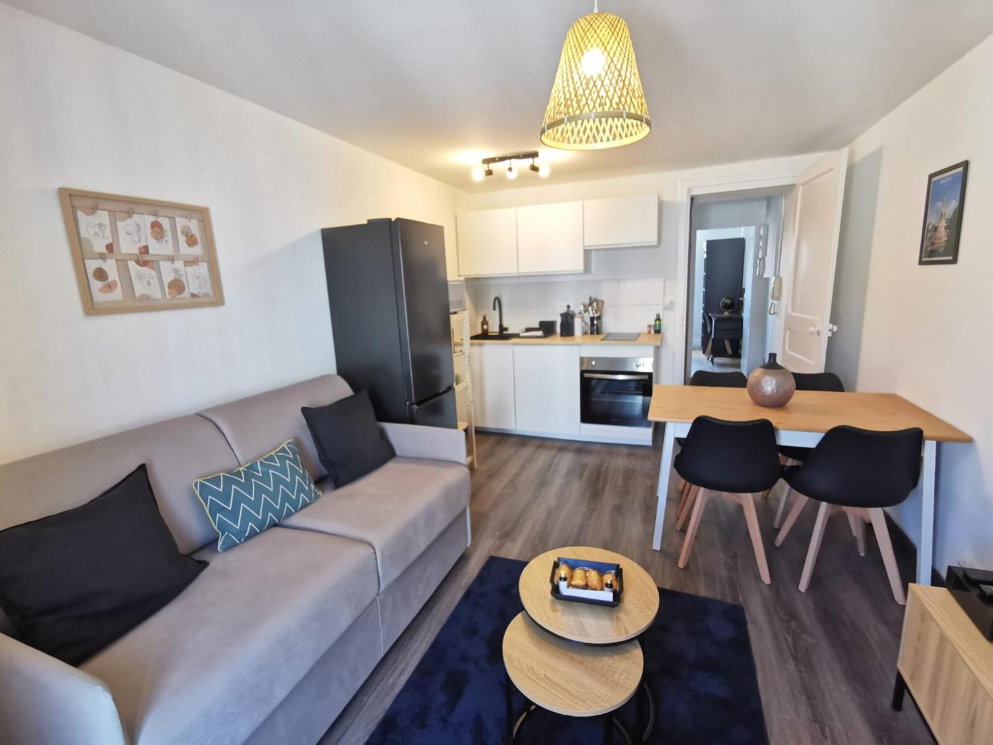 Nouveau - Le Berlingot Nantais Apartment *